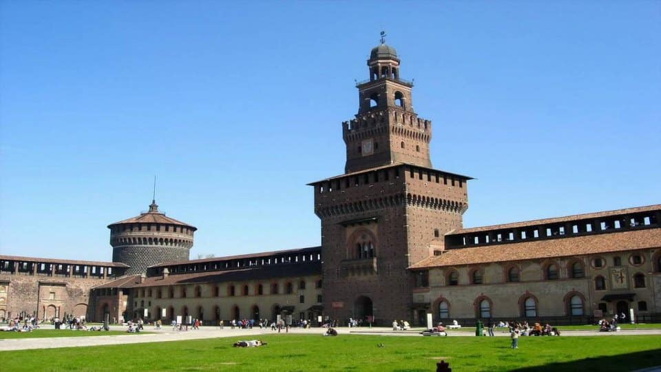 Uscita: Milano Castello Sforzesco